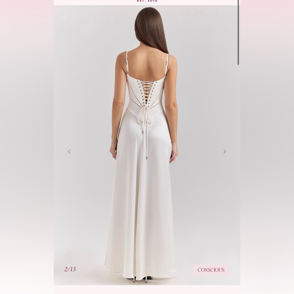 House of CB Anabella Satin Lace-Up Gown Ivory - Picture 2 of 8